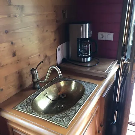 Роскошный шатер Roulotte Capucine *