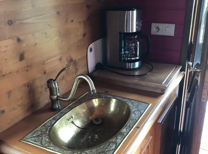 Luxe tent Roulotte Capucine *