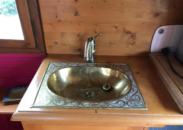 Roulotte Capucine Luxe tent Ablon