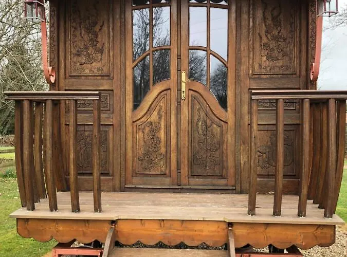 Roulotte Capucine Роскошный шатер Ablon