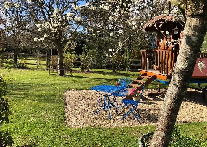 Роскошный шатер Roulotte Capucine *