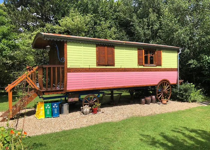 Roulotte Capucine Luxe tent Ablon